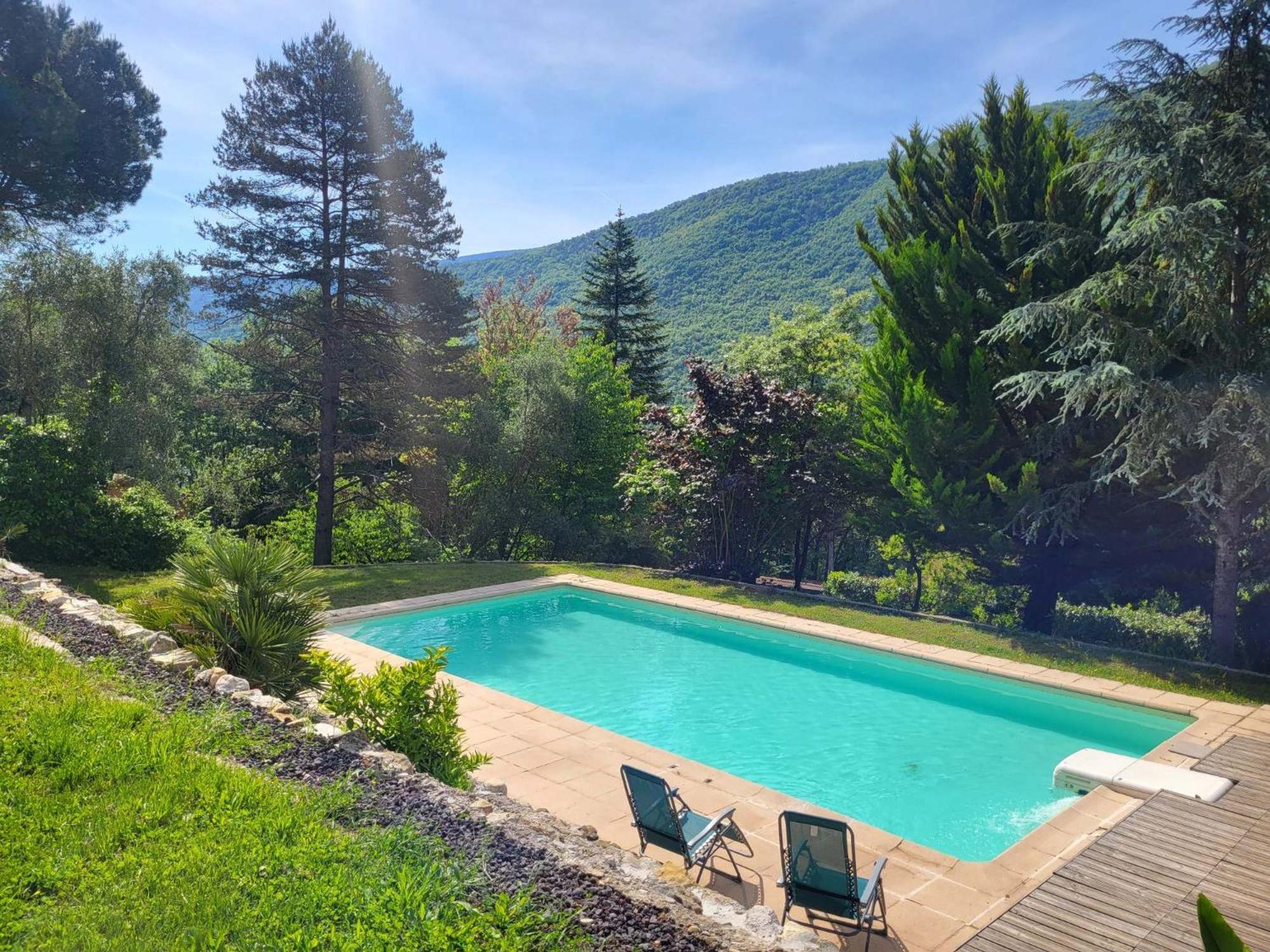 Lou Mas Del Ranc Bed & Breakfast Roquesteron Bagian luar foto
